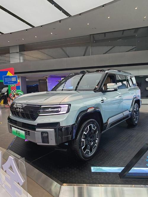 佛山170比亚迪方程豹硬派越野的爆款，英菲尼迪35周年与你共成长